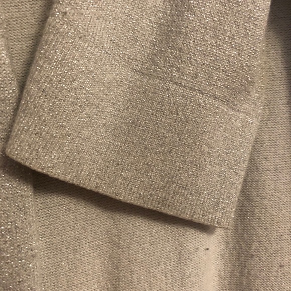 White Sparkling Cardigan. Size 2x (Plus Size) - Picture 4 of 4